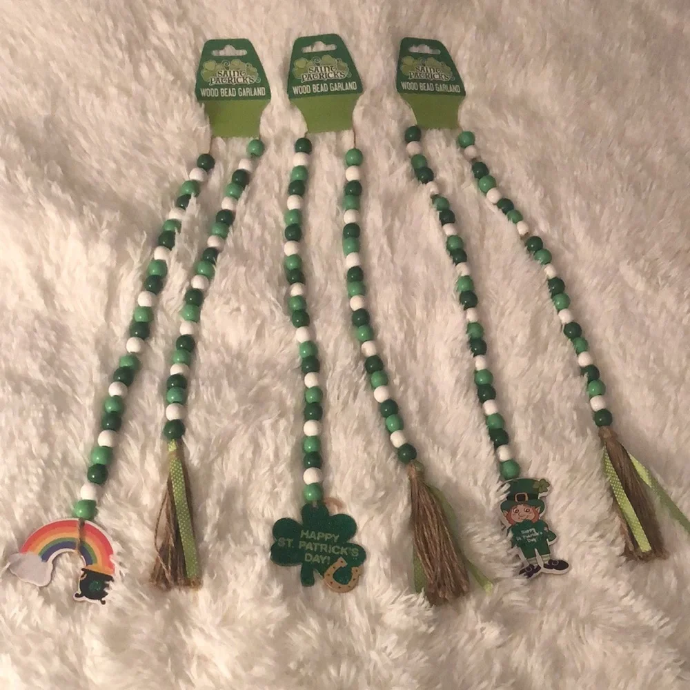 🍀 Saint Patrick’s Day Wooden Bead Garland Rainbow 🌈 Shamrock 🍀 Leprechaun